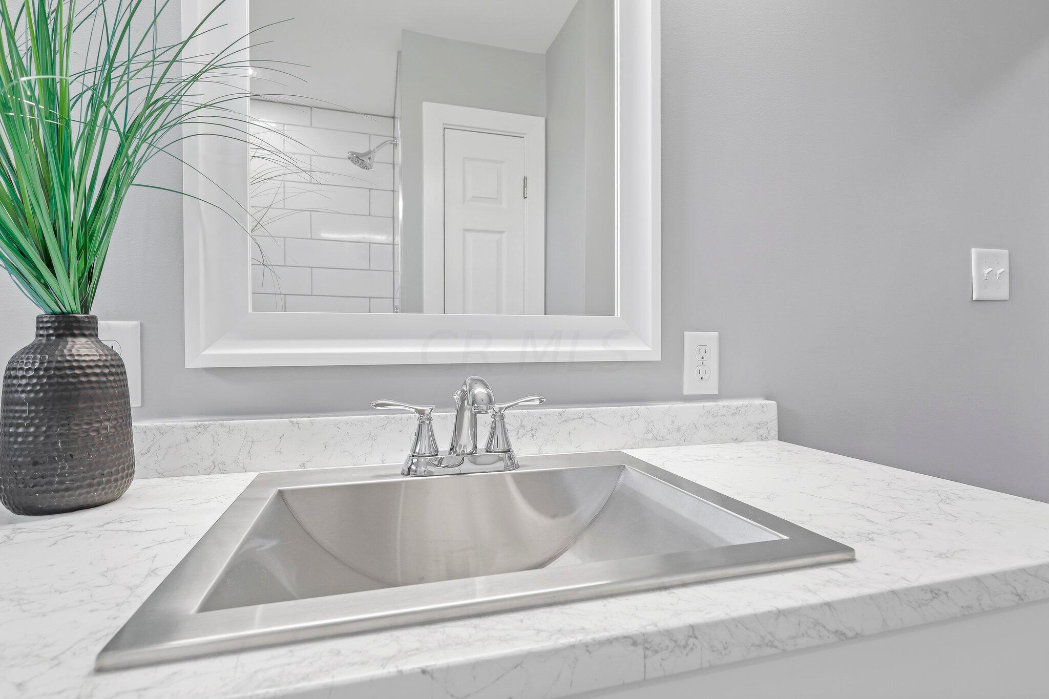 1430 Plain City Georgesville Road SE