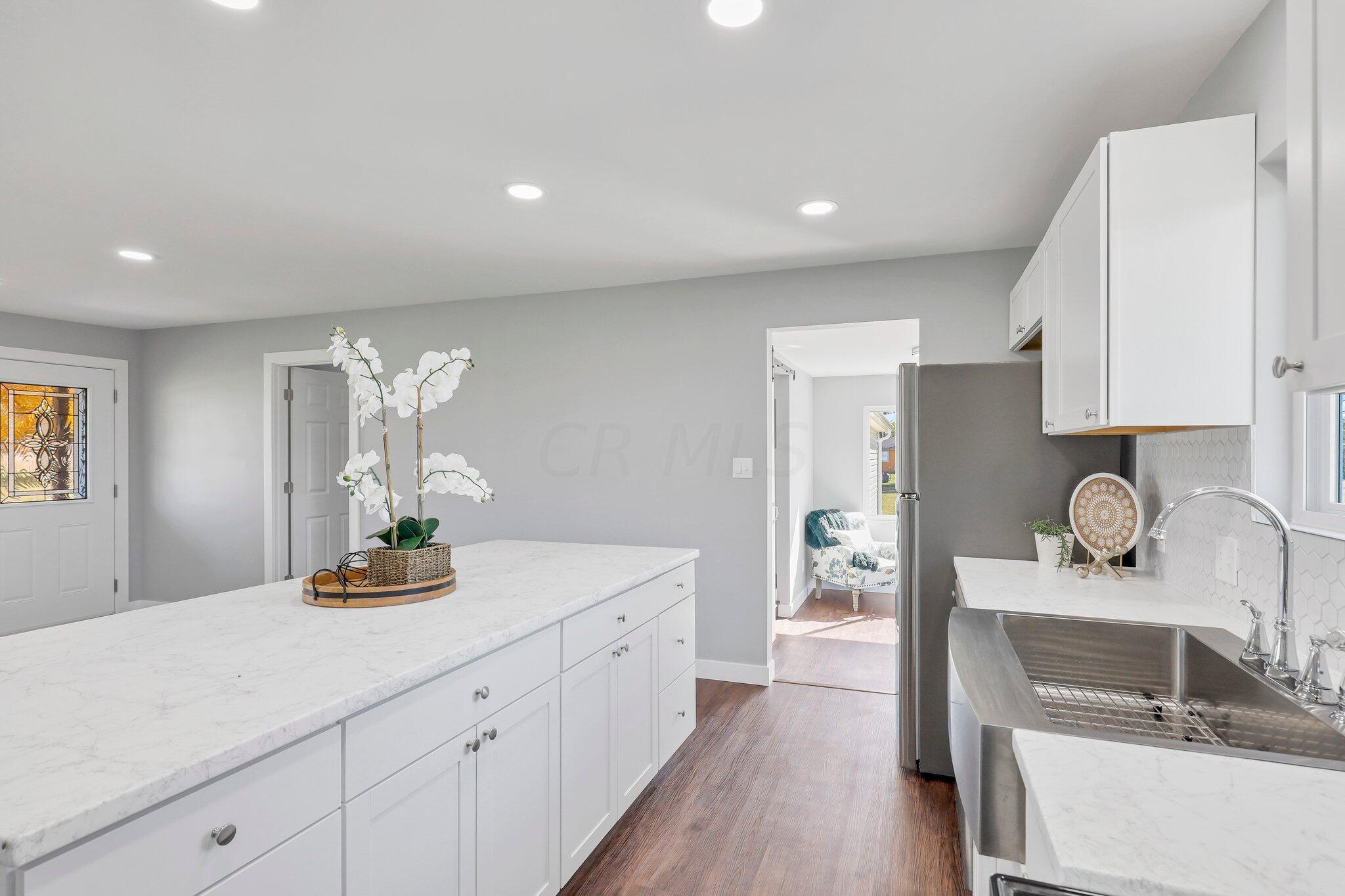 1430 Plain City Georgesville Road SE