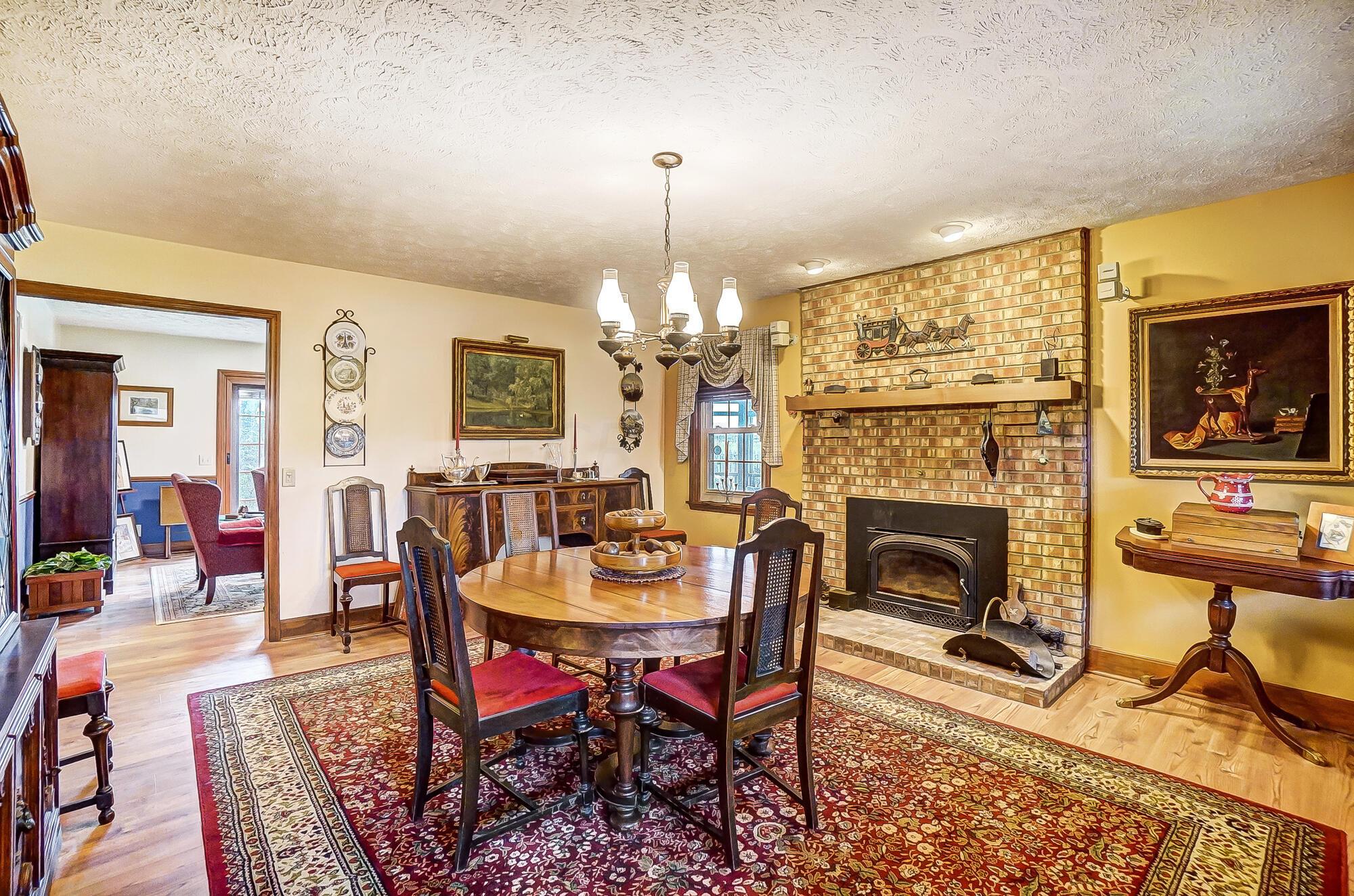 1885 Funderburg Road