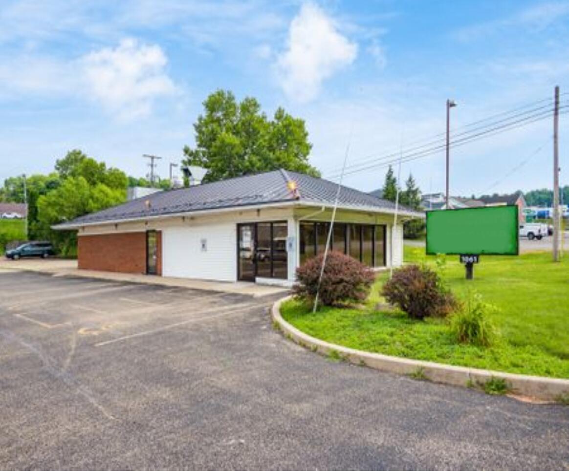 1061 Coshocton Avenue