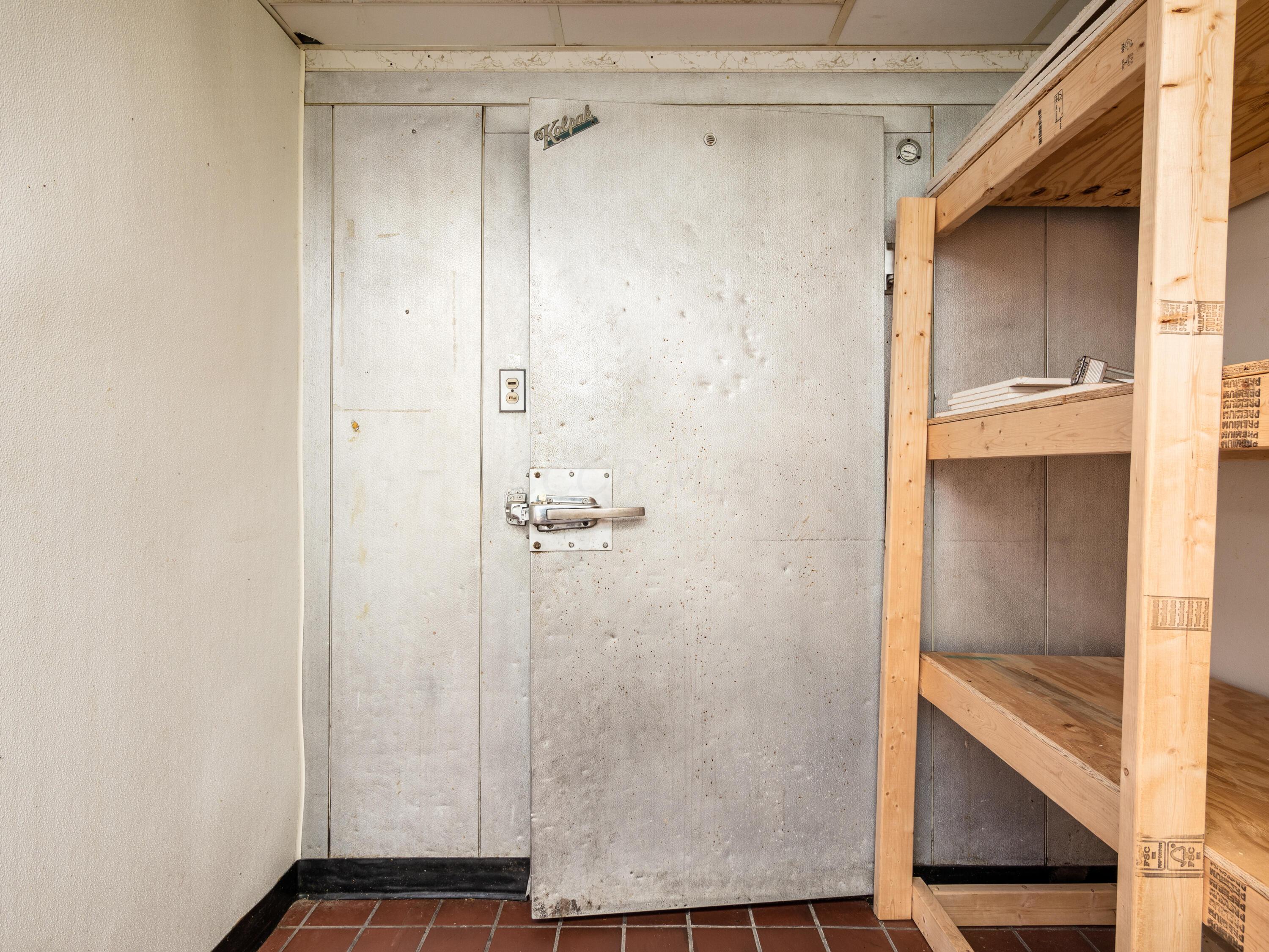 1061 Coshocton Avenue