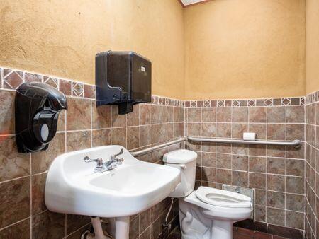 1061 Coshocton Avenue