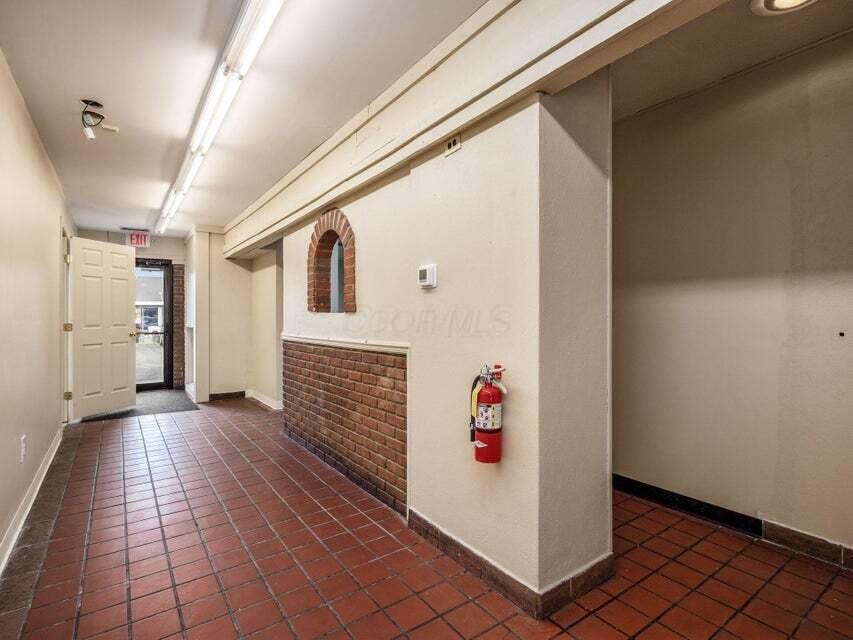 1061 Coshocton Avenue