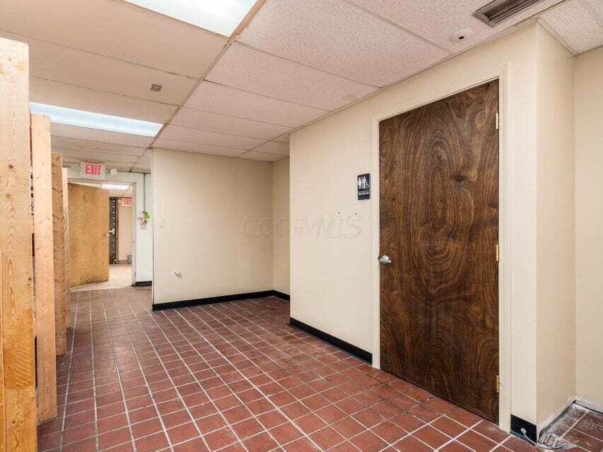 1061 Coshocton Avenue