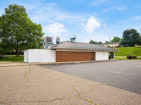 1061 Coshocton Avenue