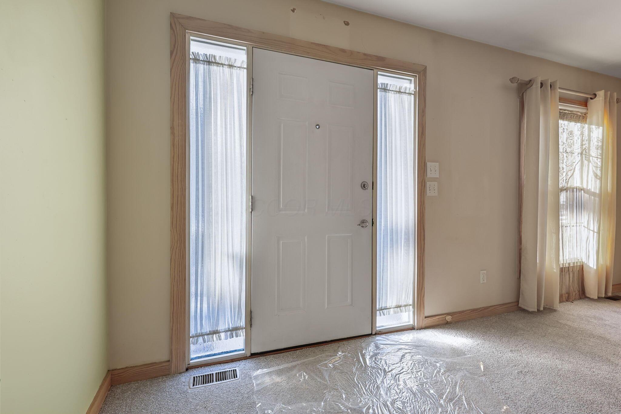 2454 Hardesty Drive S, T6