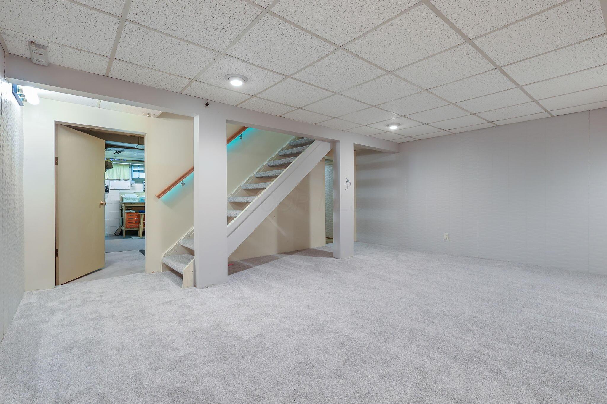 2454 Hardesty Drive S, T6