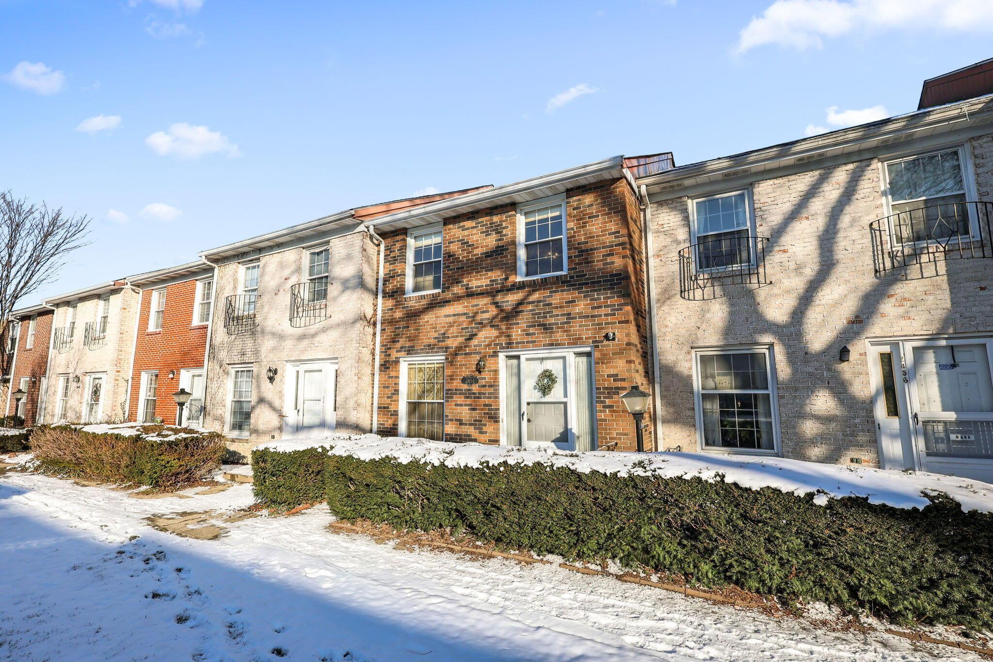 2454 Hardesty Drive S, T6