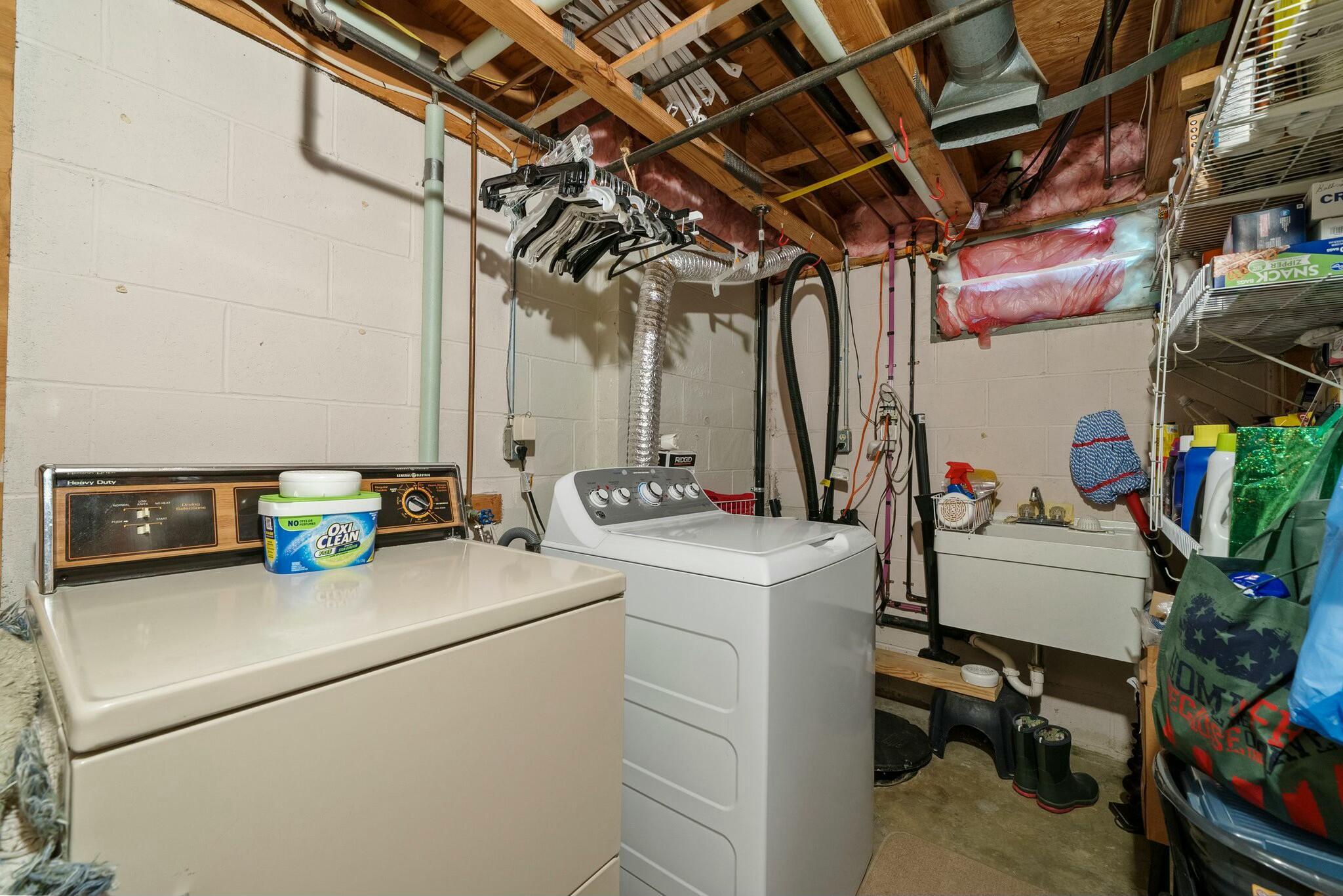 5269 Meadowknoll Lane