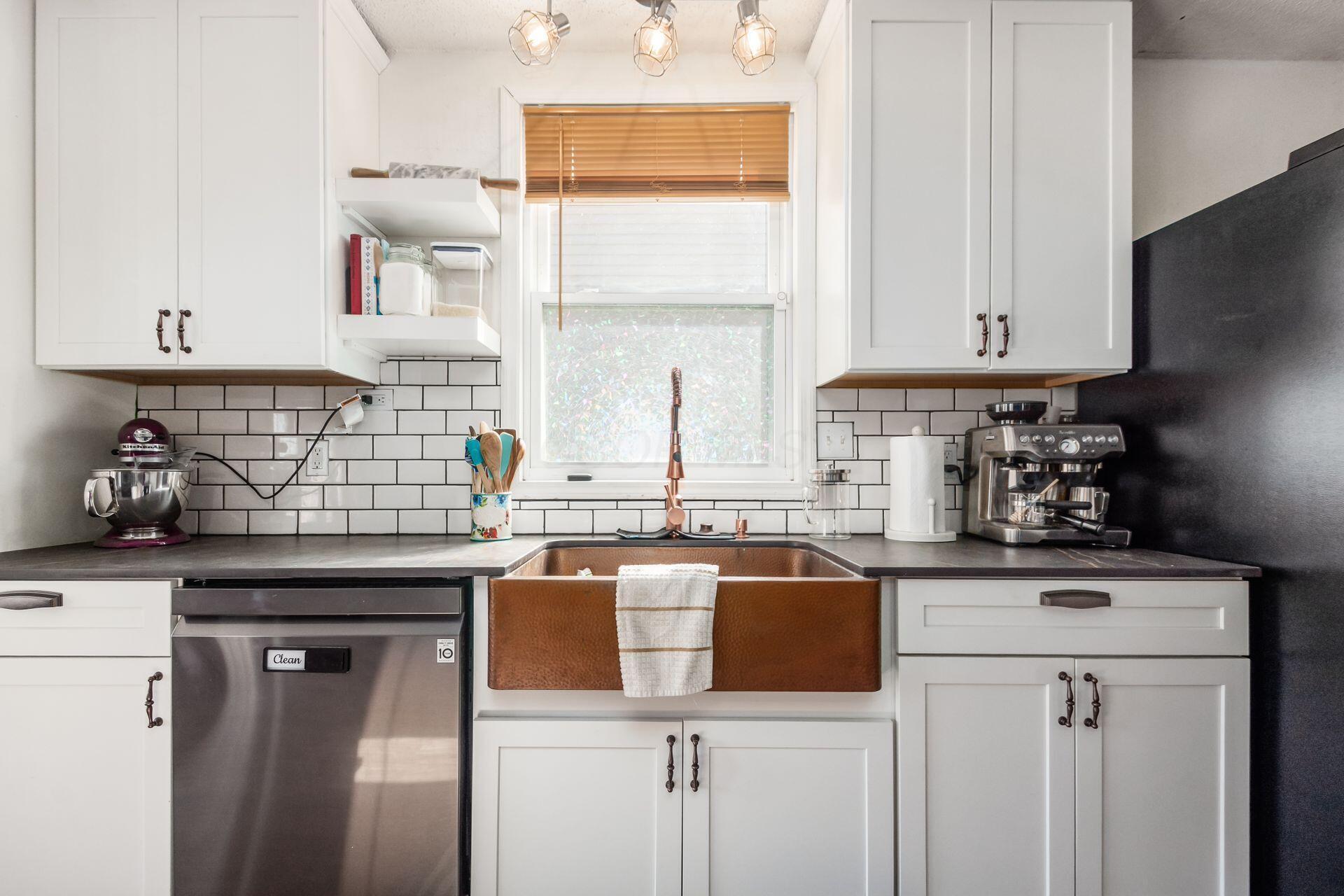 1650 Westbrook Drive