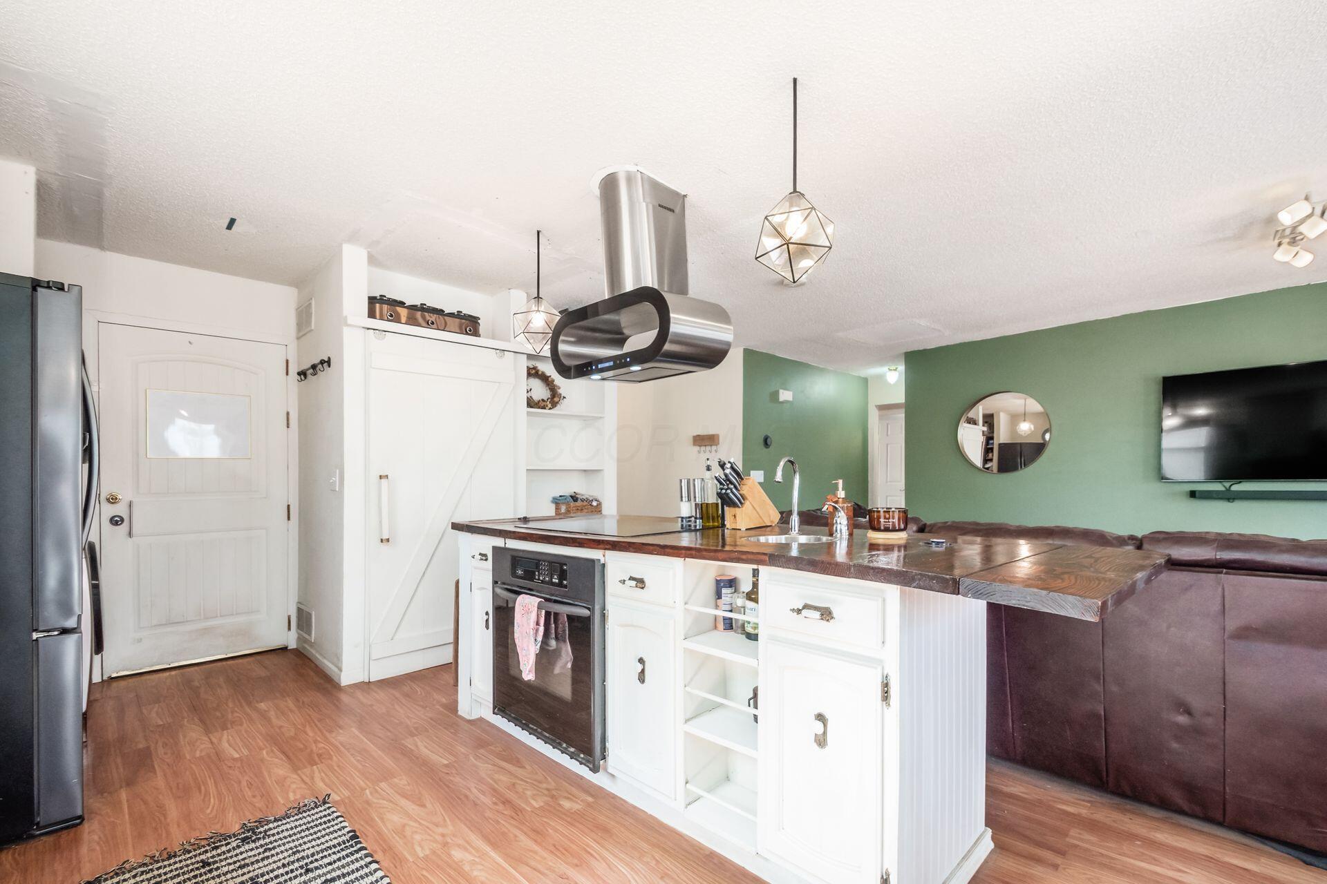 1650 Westbrook Drive