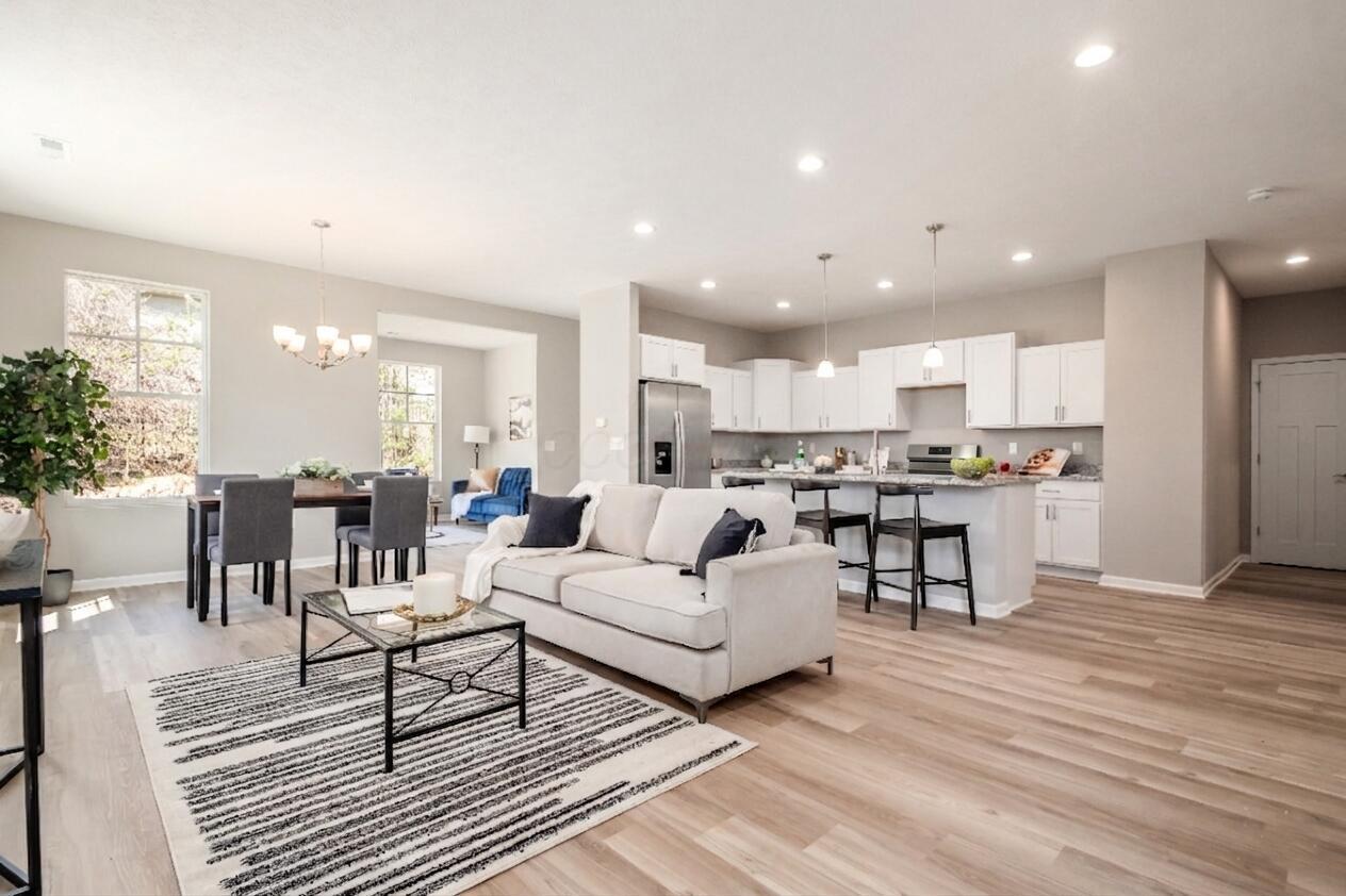 6040 Naughten Pond Drive