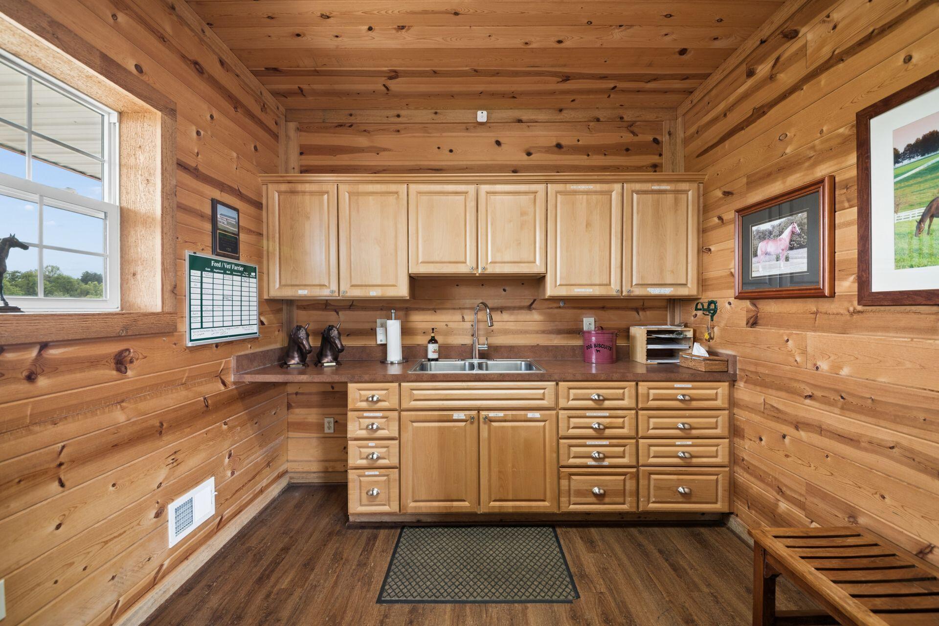 4648 Corner Road