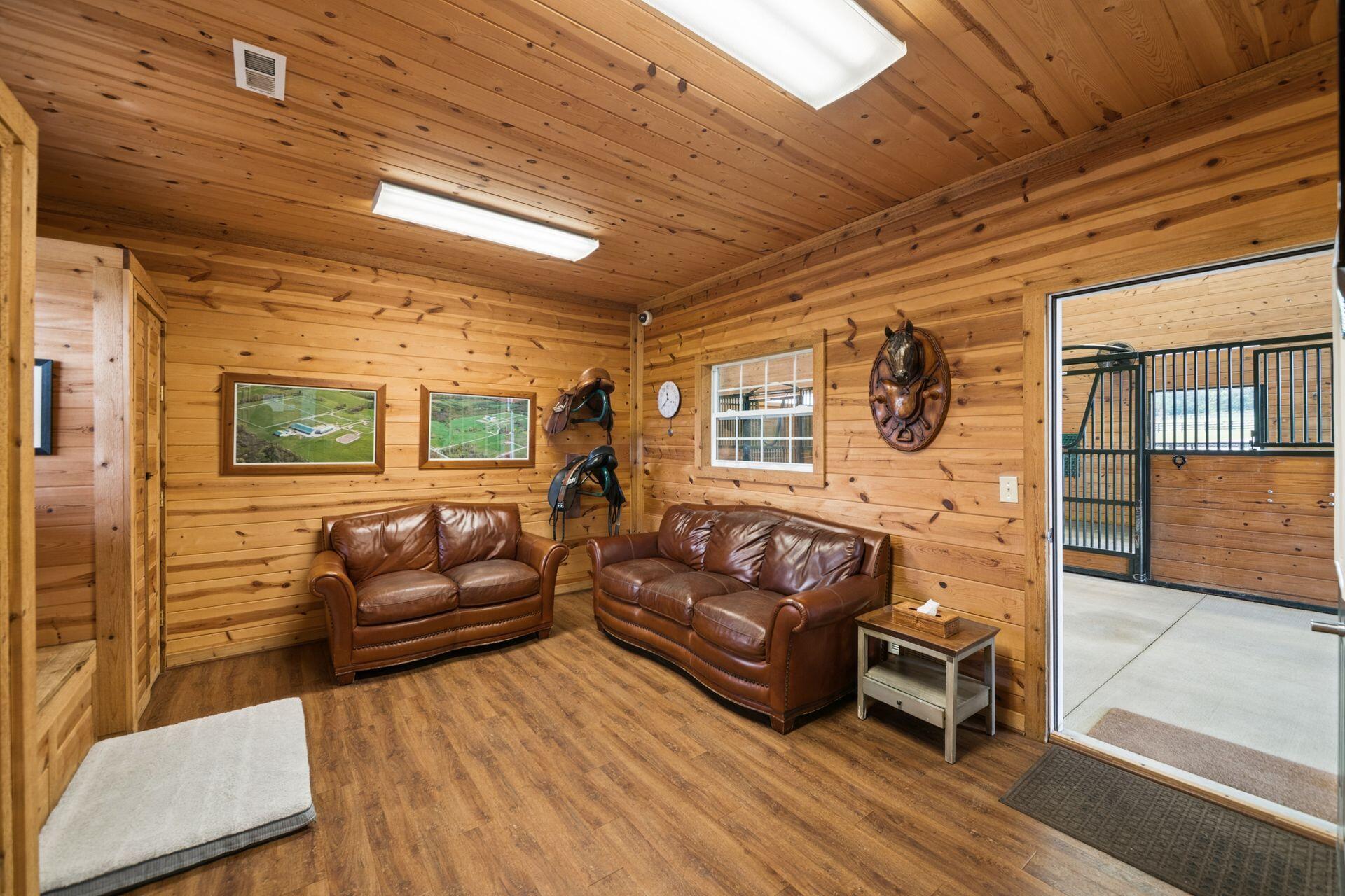4648 Corner Road