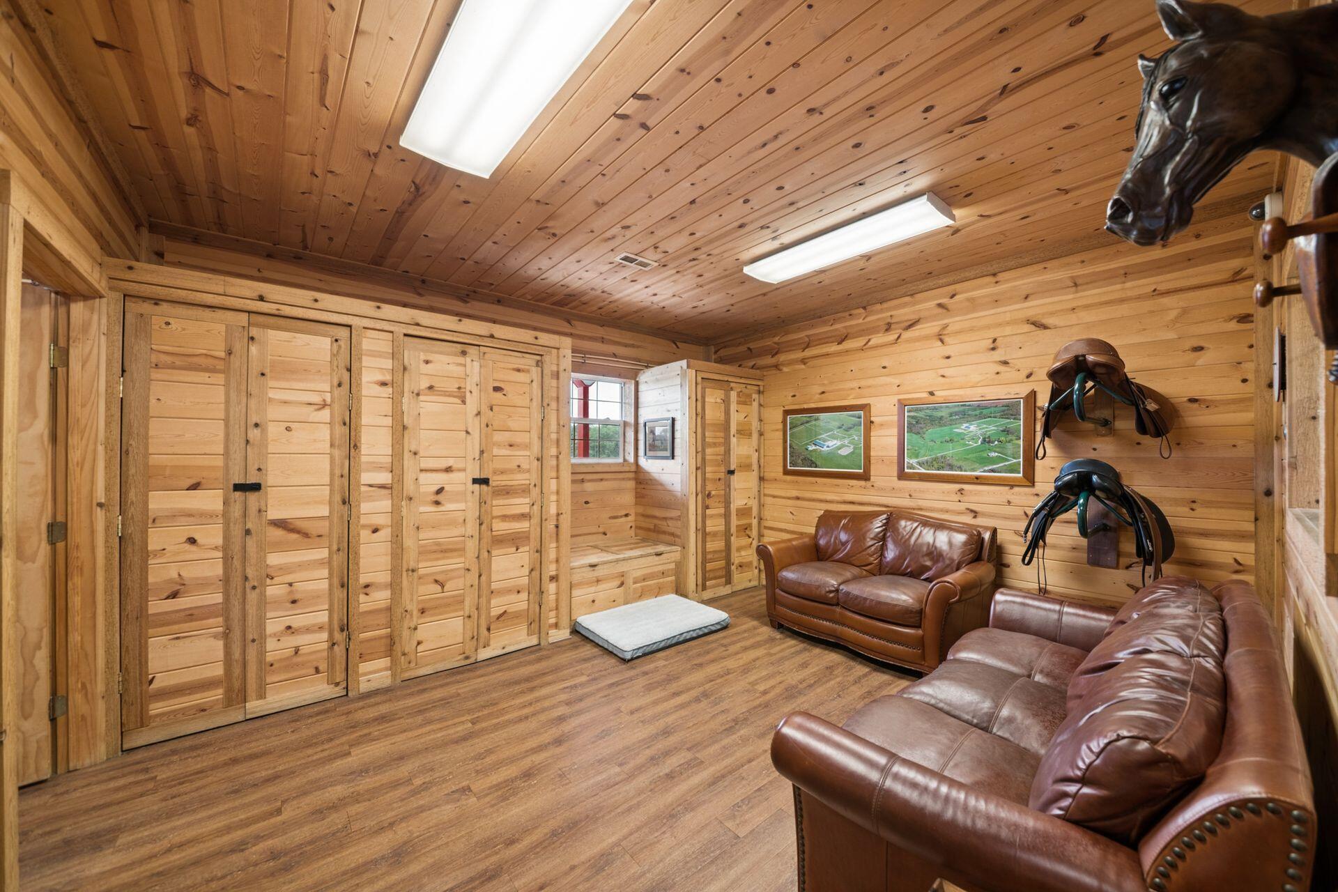 4648 Corner Road