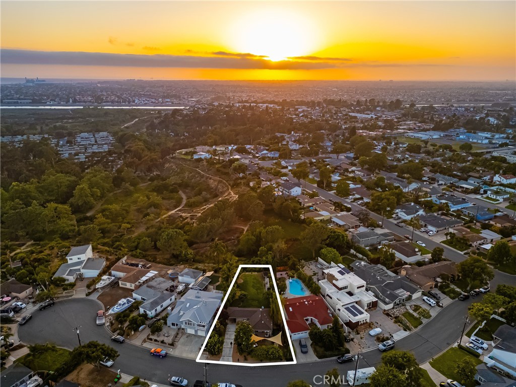 2023 Republic Avenue