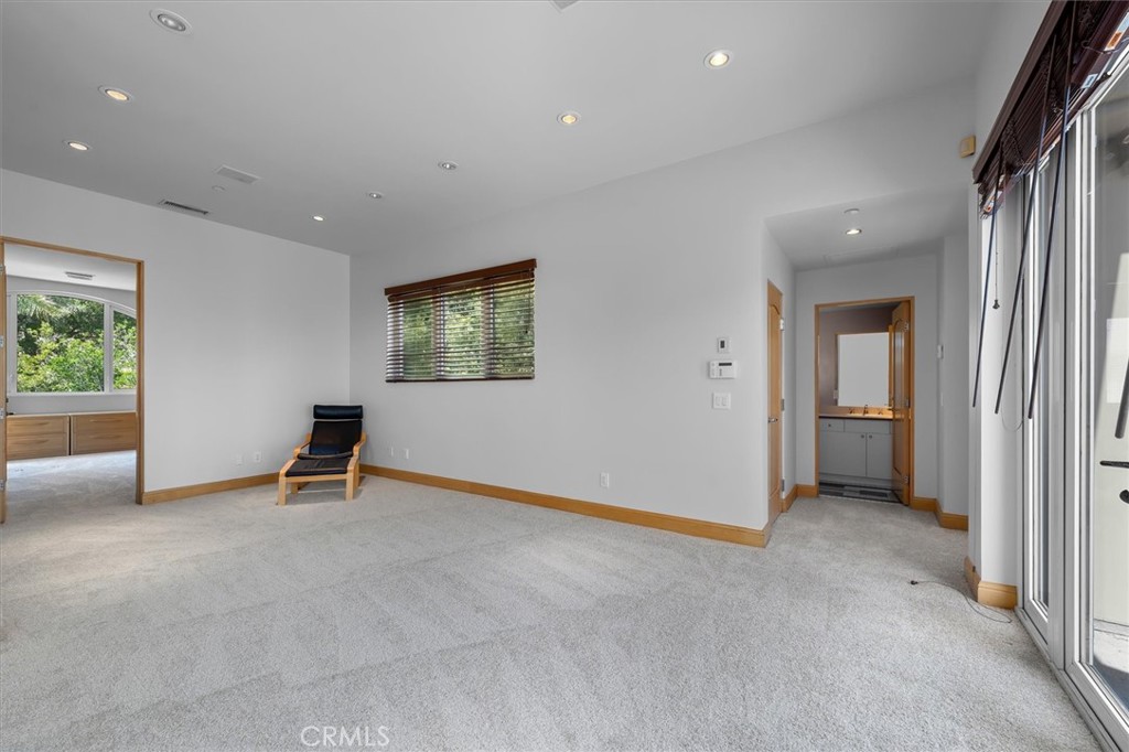 6945 E Hidden Oaks Lane