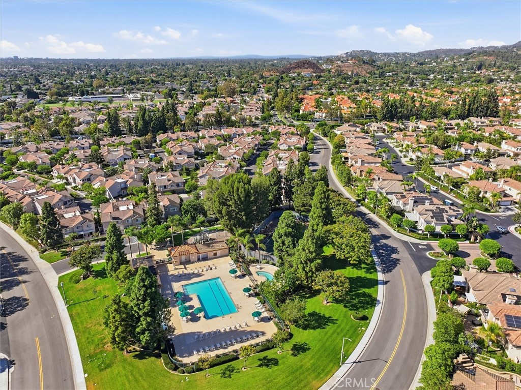 2322 Ternberry Court