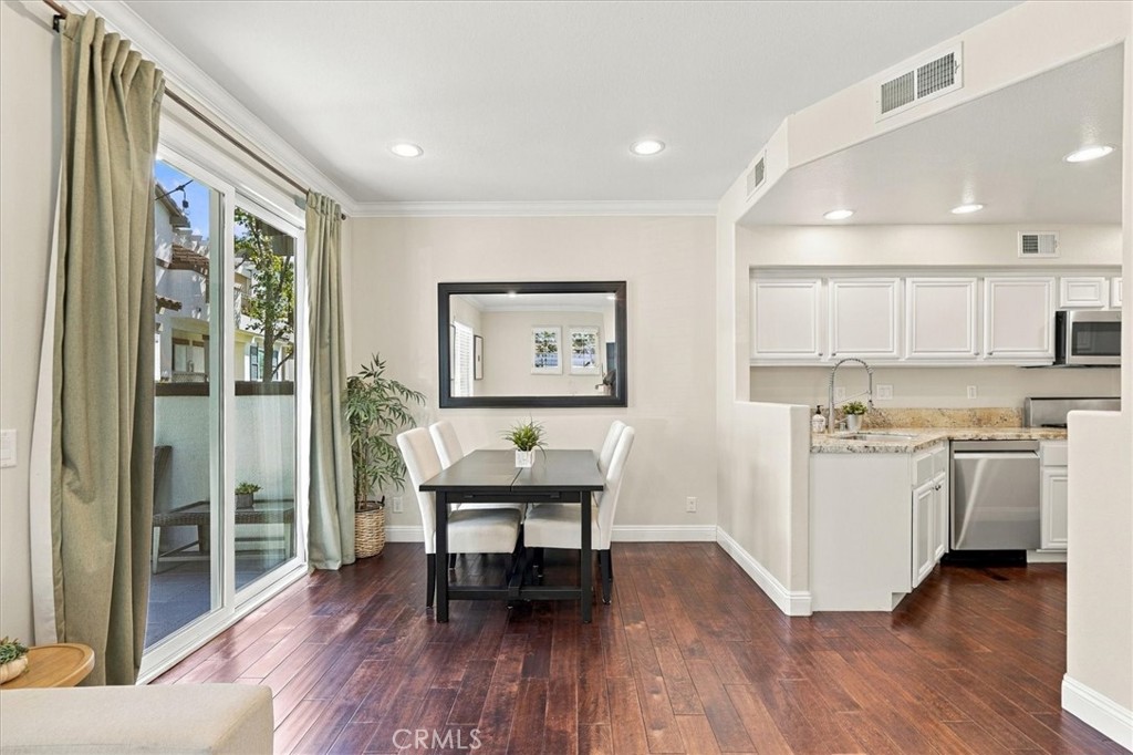 2322 Ternberry Court