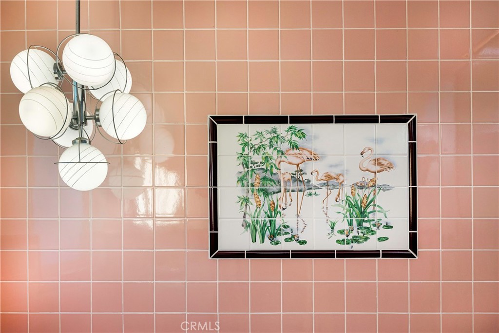 1107 W Riviera Drive