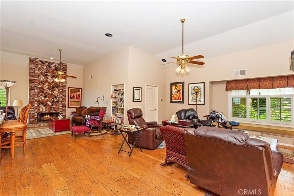 7091 E Avenida De Santiago