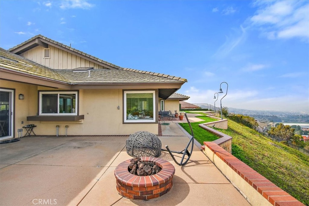 7091 E Avenida De Santiago