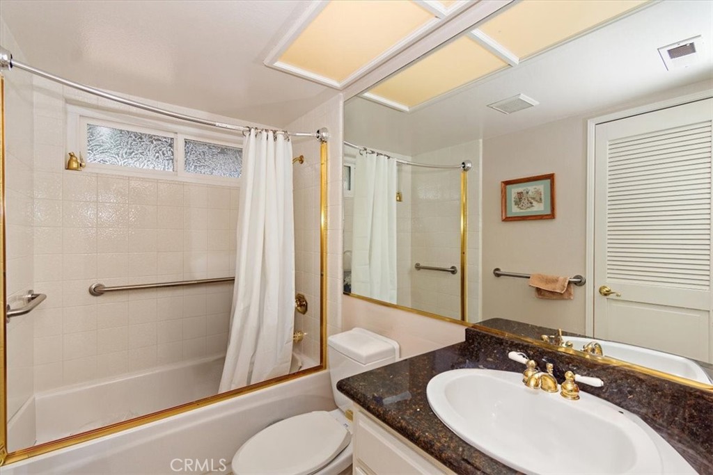 7091 E Avenida De Santiago