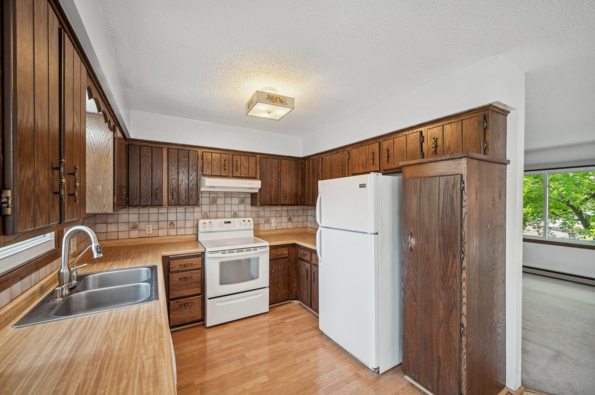 106 Hedman Lane
