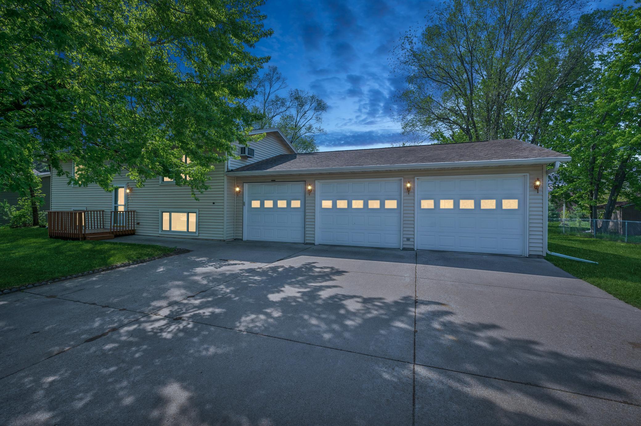 106 Hedman Lane