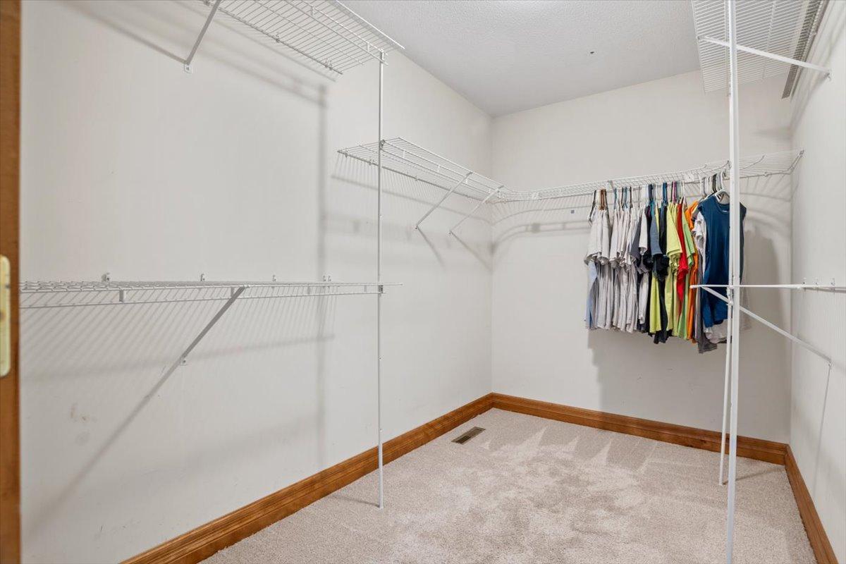 13705 Parkview Drive