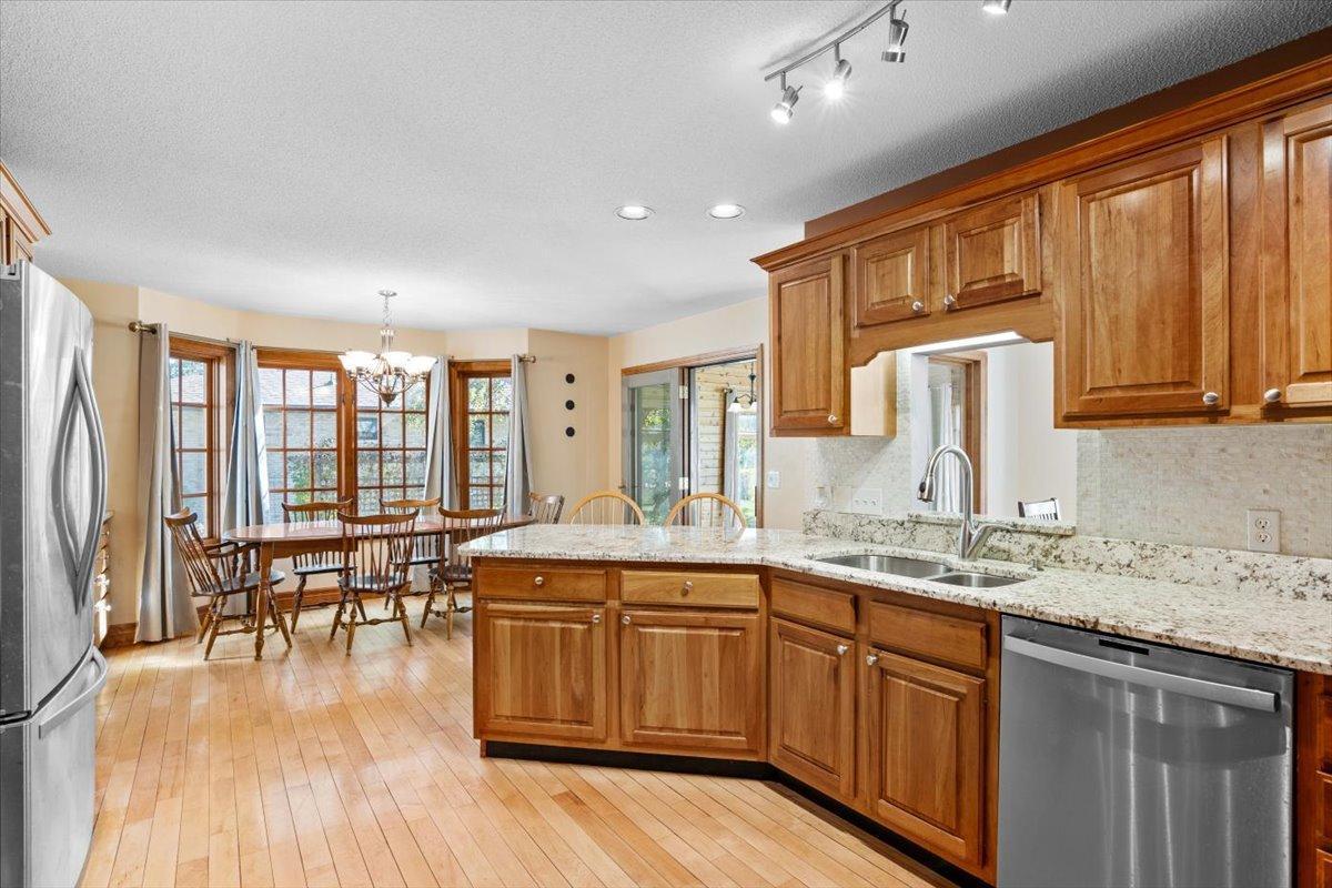 13705 Parkview Drive