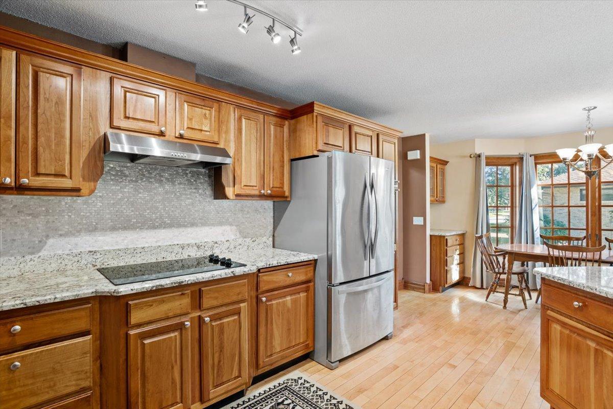 13705 Parkview Drive