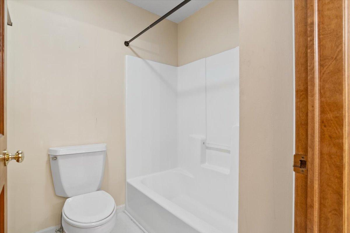 13705 Parkview Drive