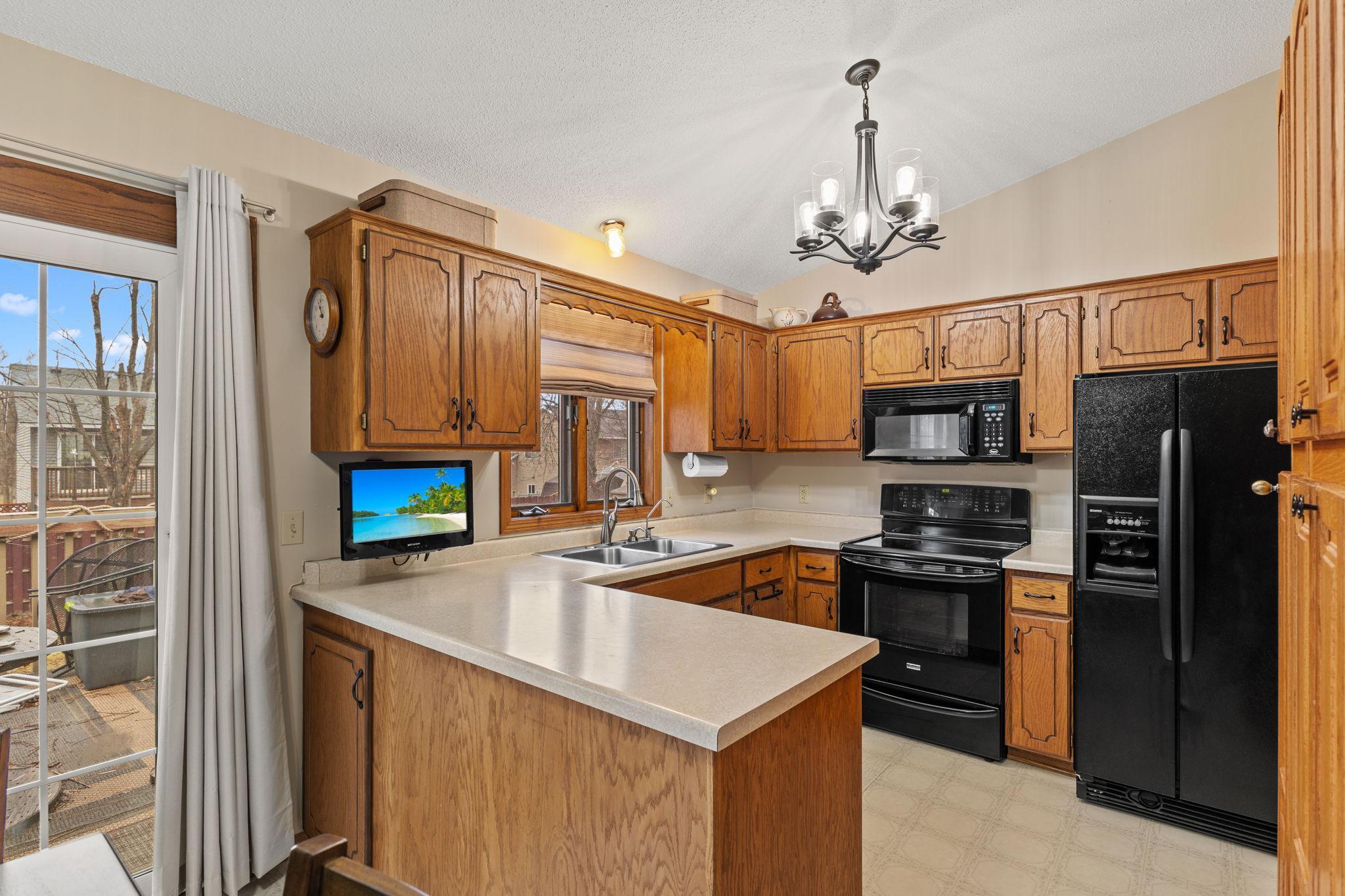 14803 Hillcrest Road SE