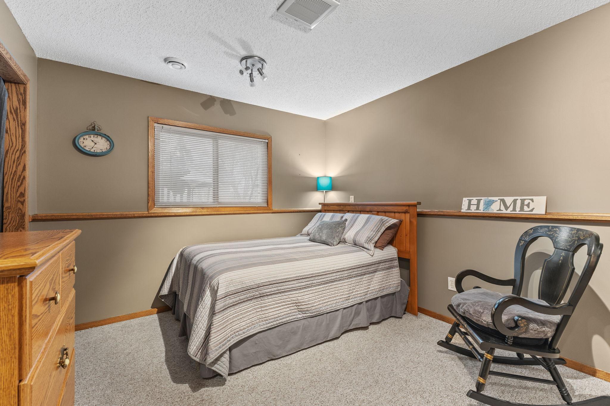 14803 Hillcrest Road SE