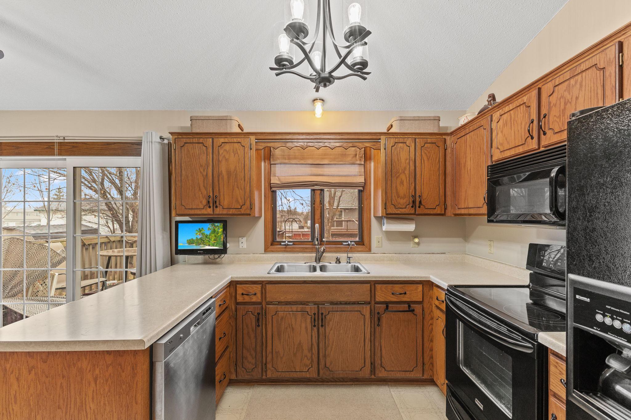 14803 Hillcrest Road SE