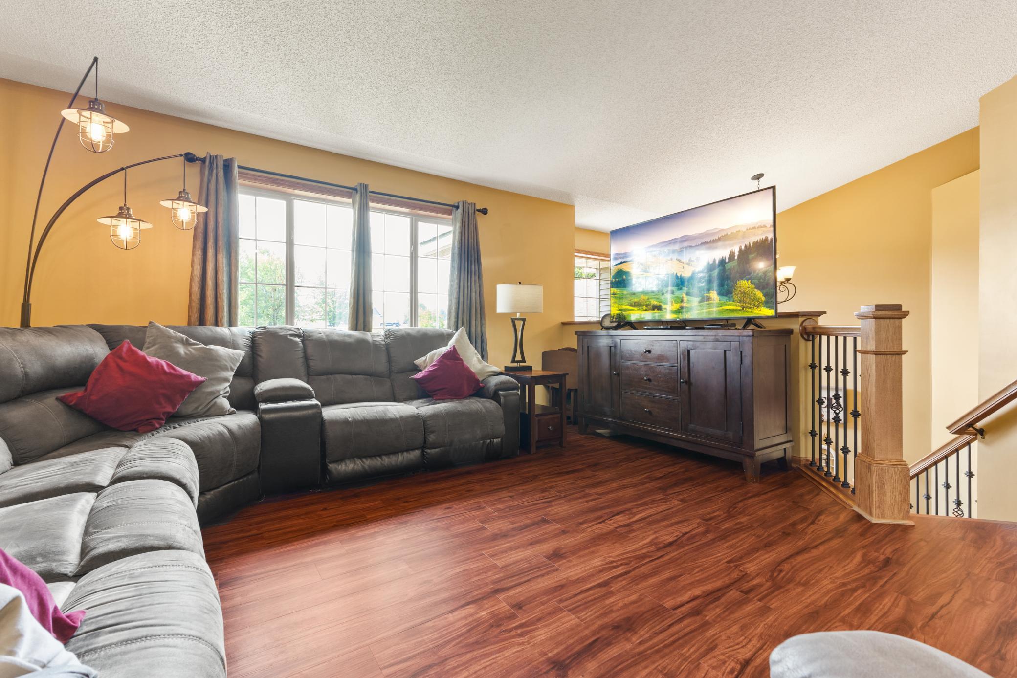 15784 103rd Street SE