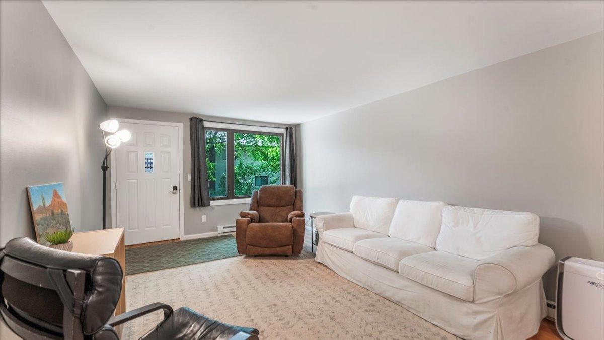 305 Arcadian Place Unit: 1