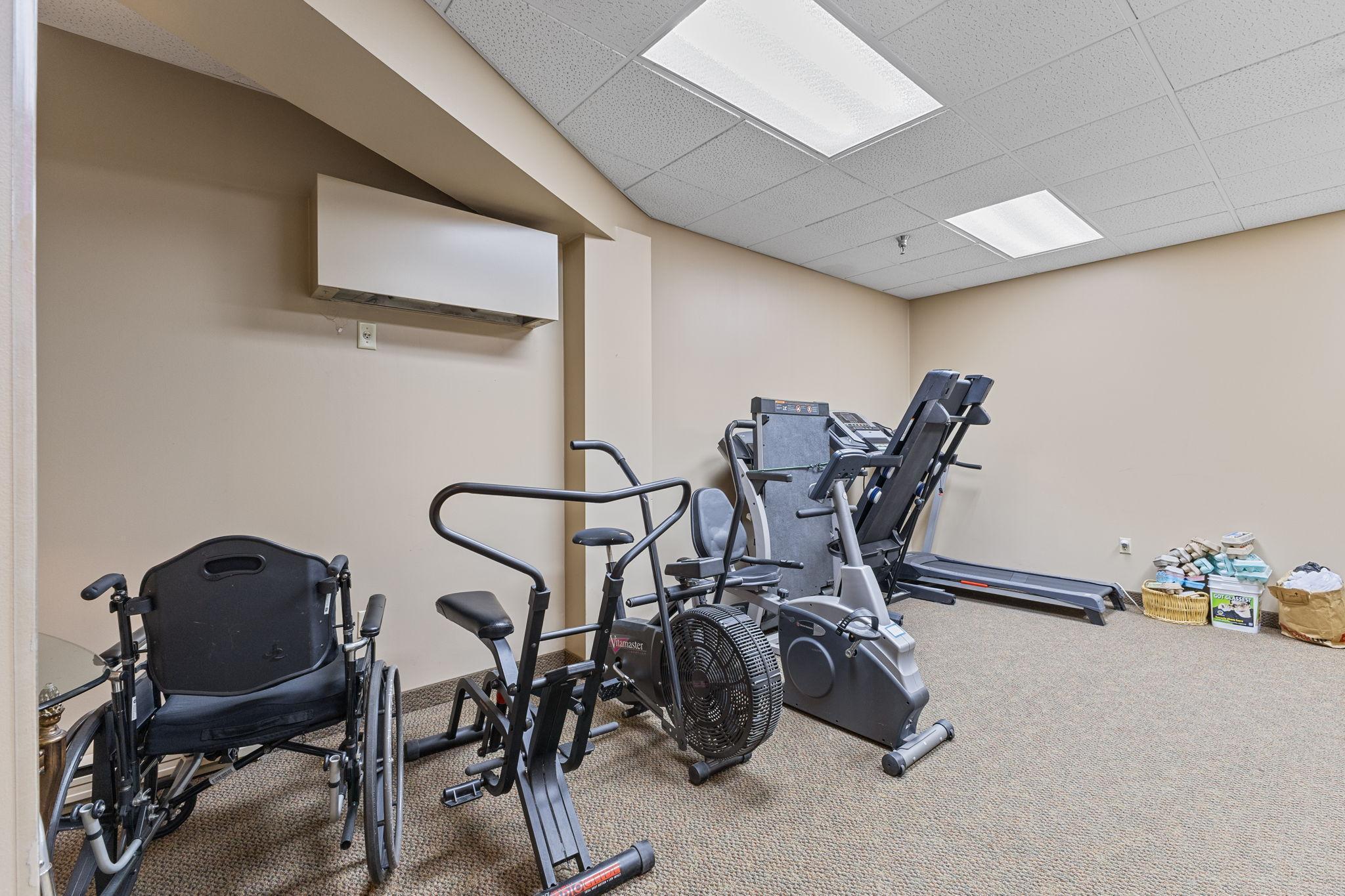 110 1st Avenue NE Unit: 402