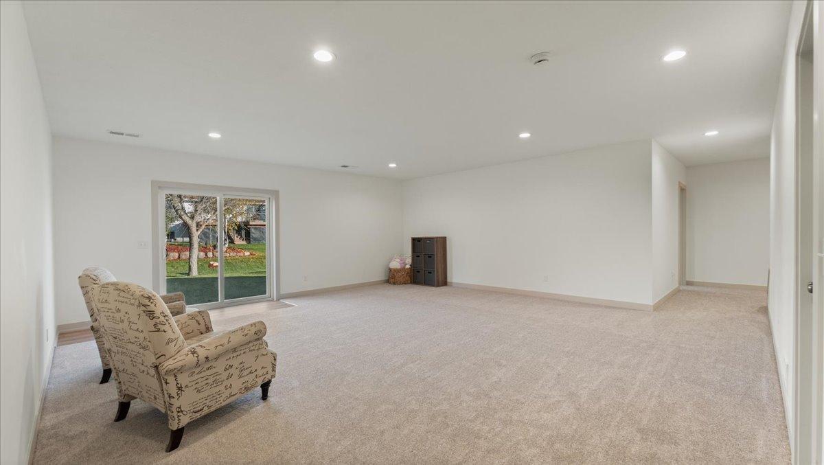 4940 River Oaks Road