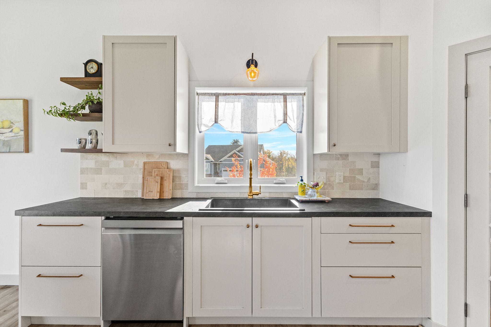 4940 River Oaks Road