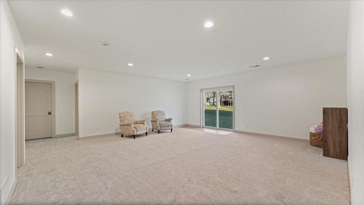 4940 River Oaks Road