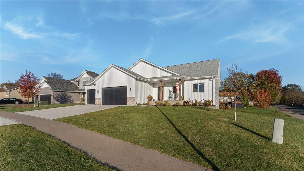 4940 River Oaks Road