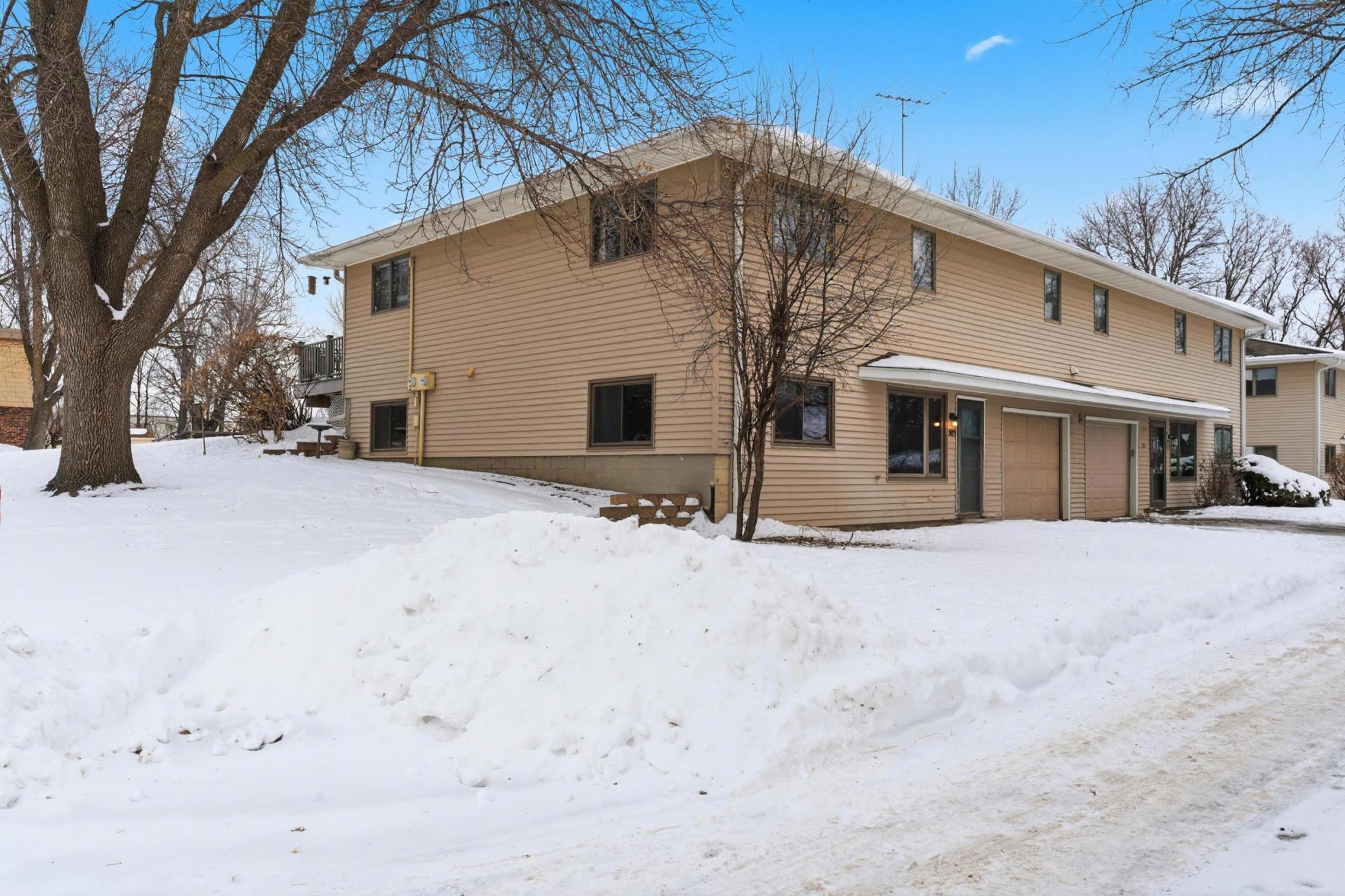 305 Arcadian Place Unit: 1