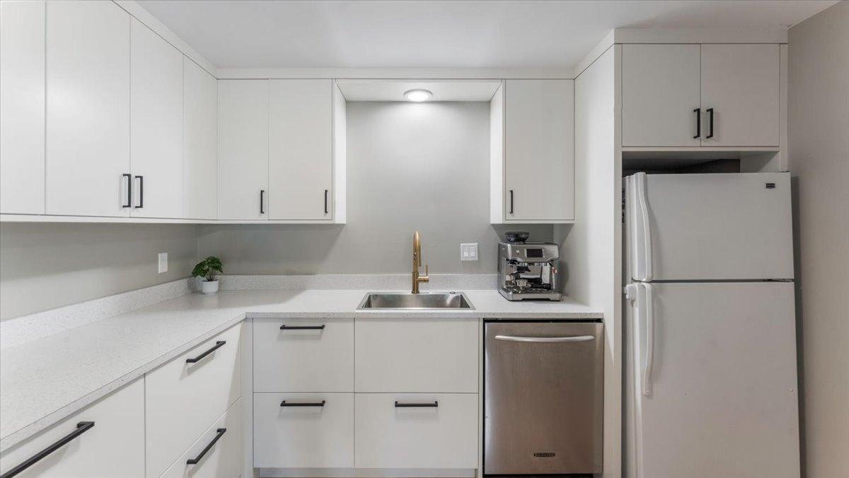 305 Arcadian Place Unit: 1