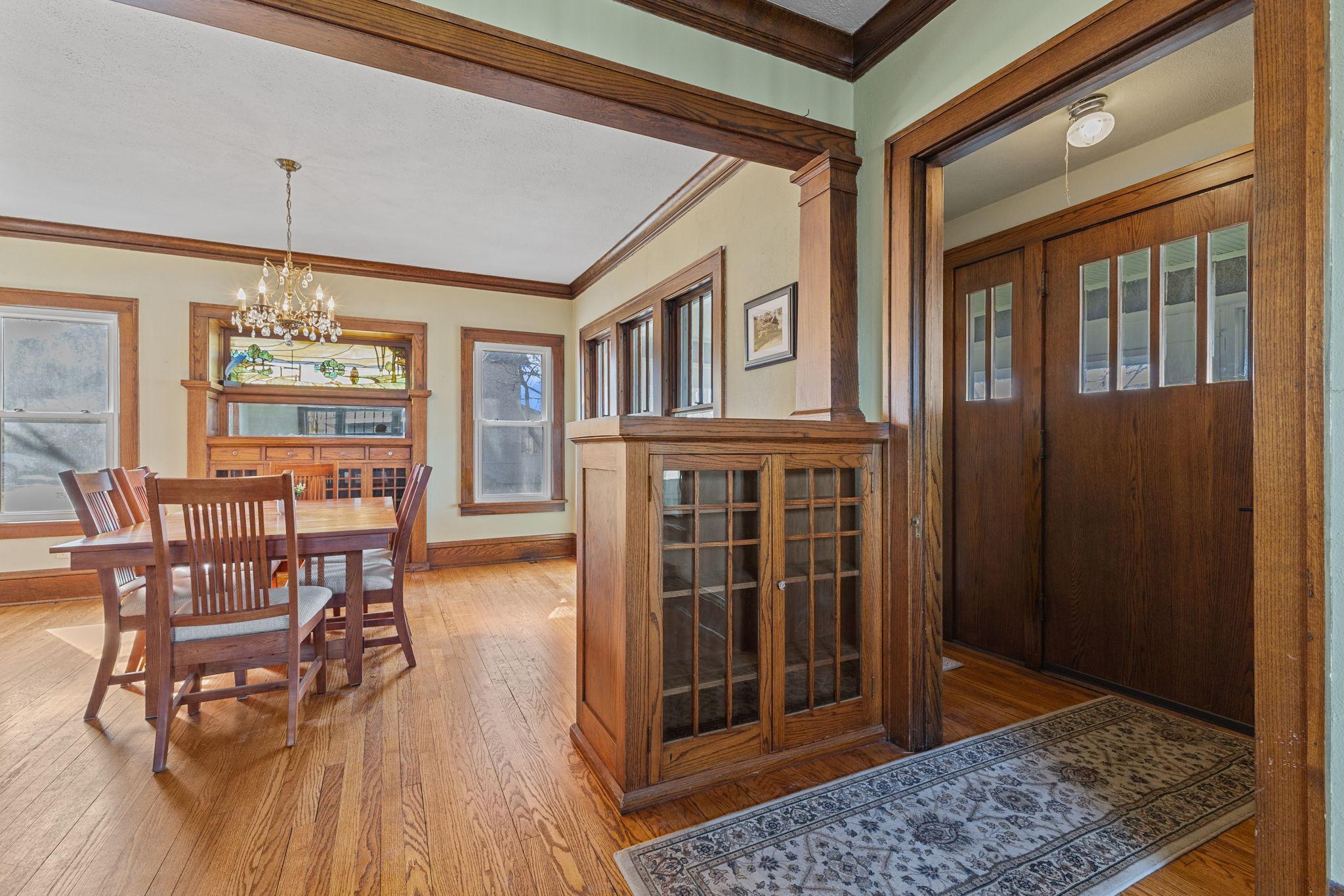 202 Lake Boulevard S