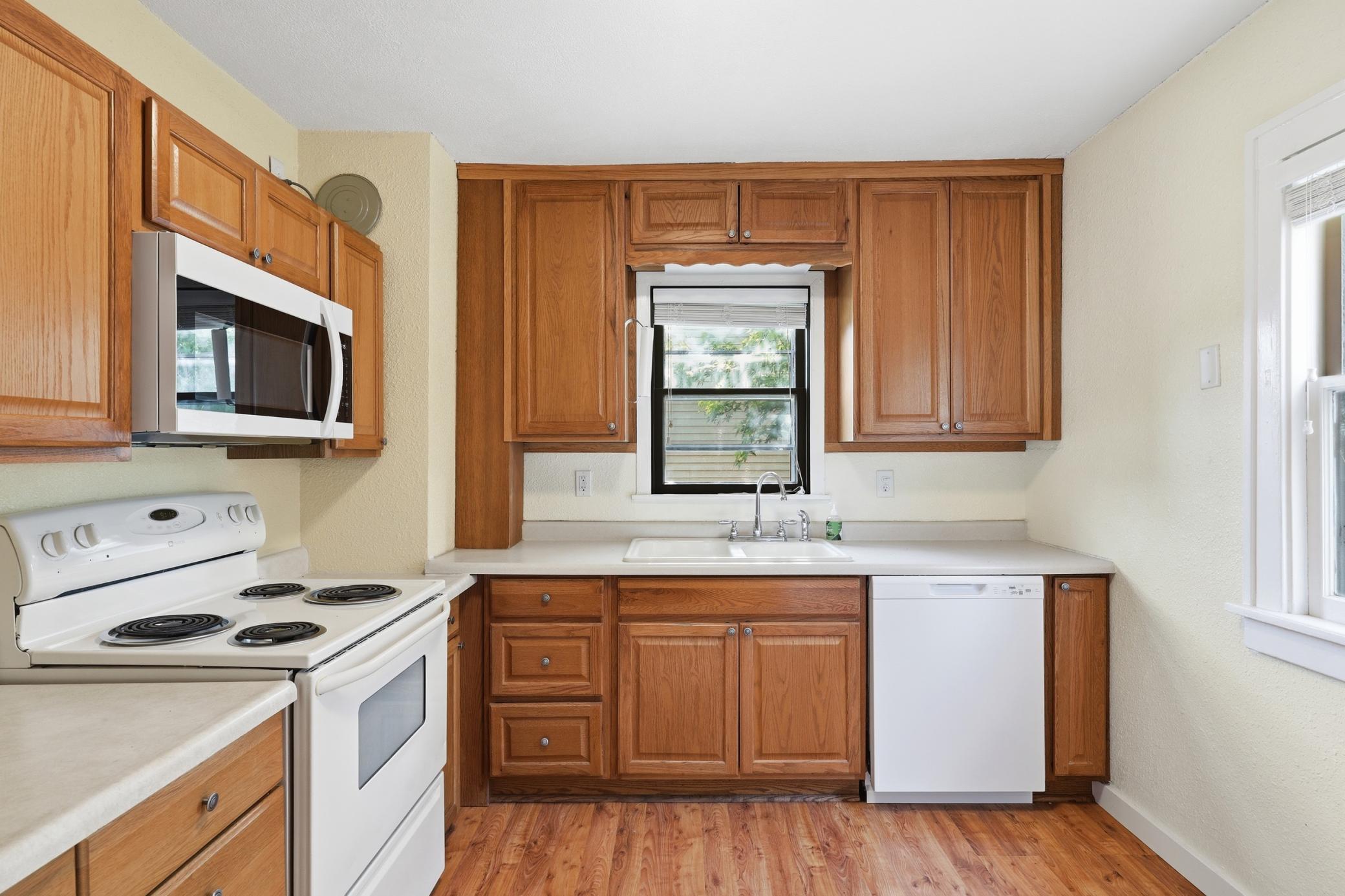 112 3rd Street N