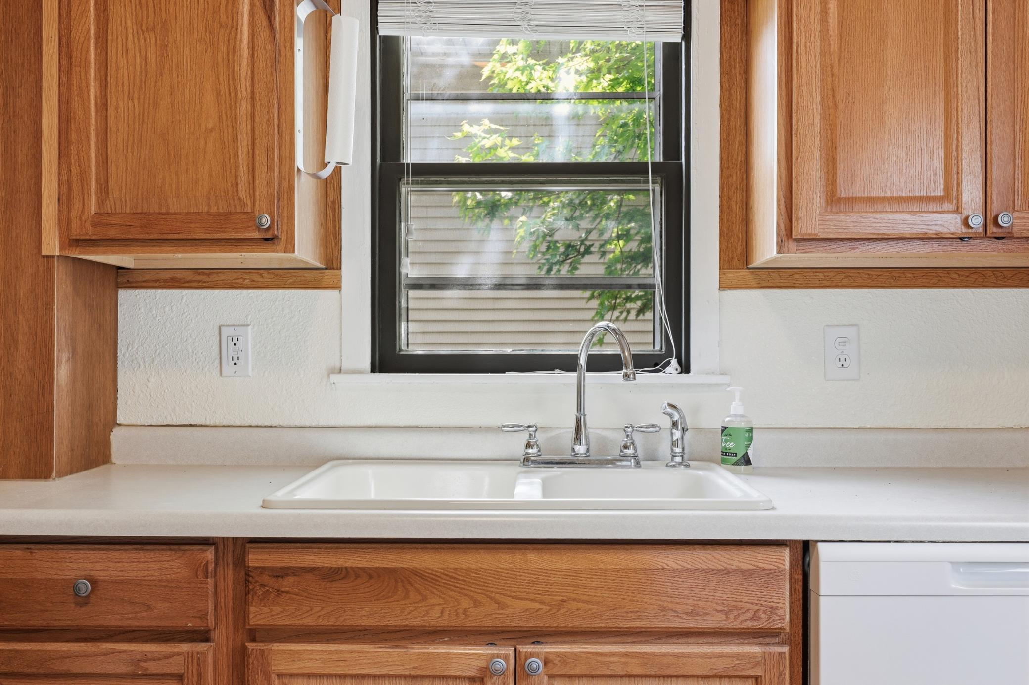 112 3rd Street N