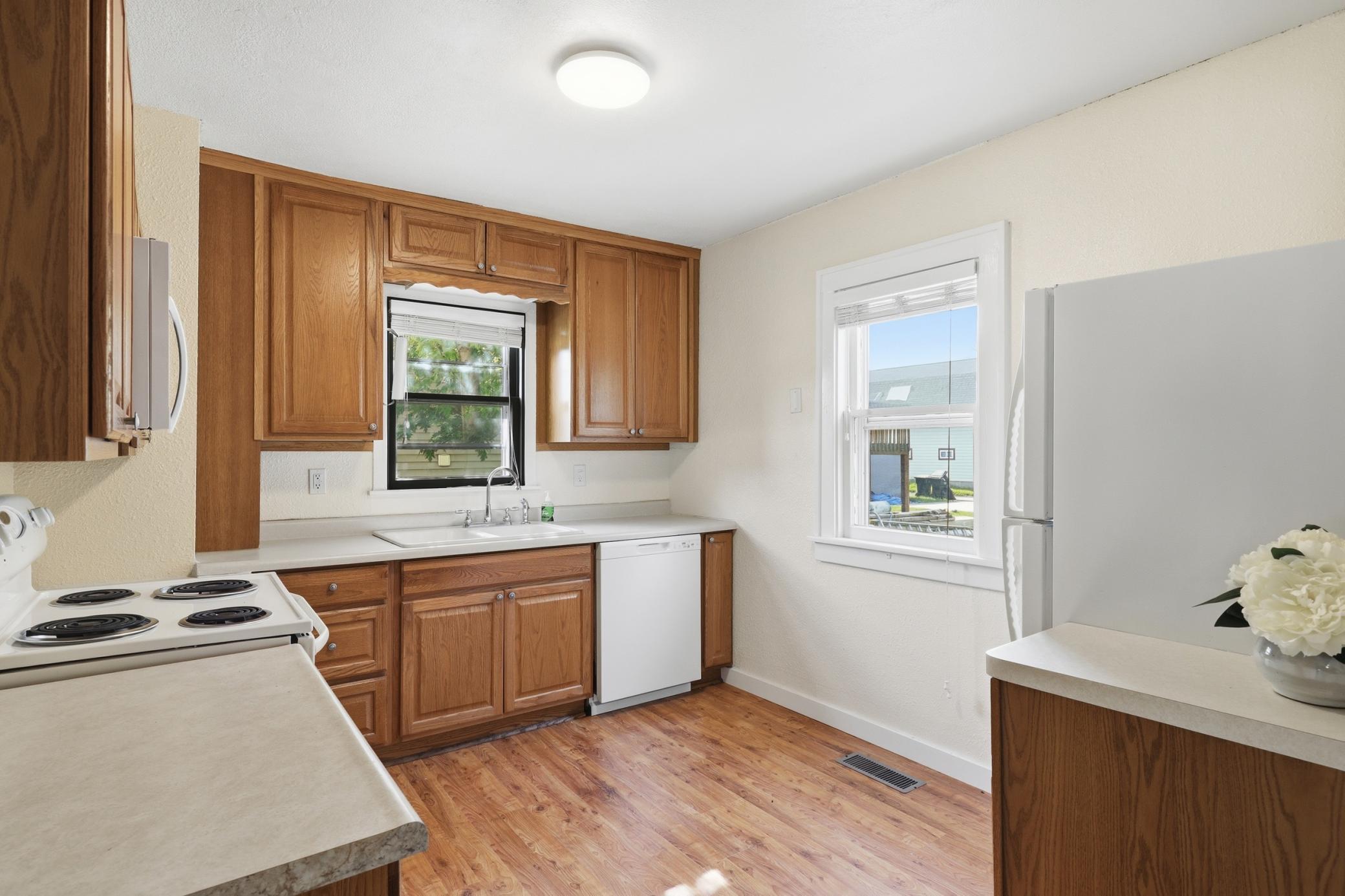 112 3rd Street N