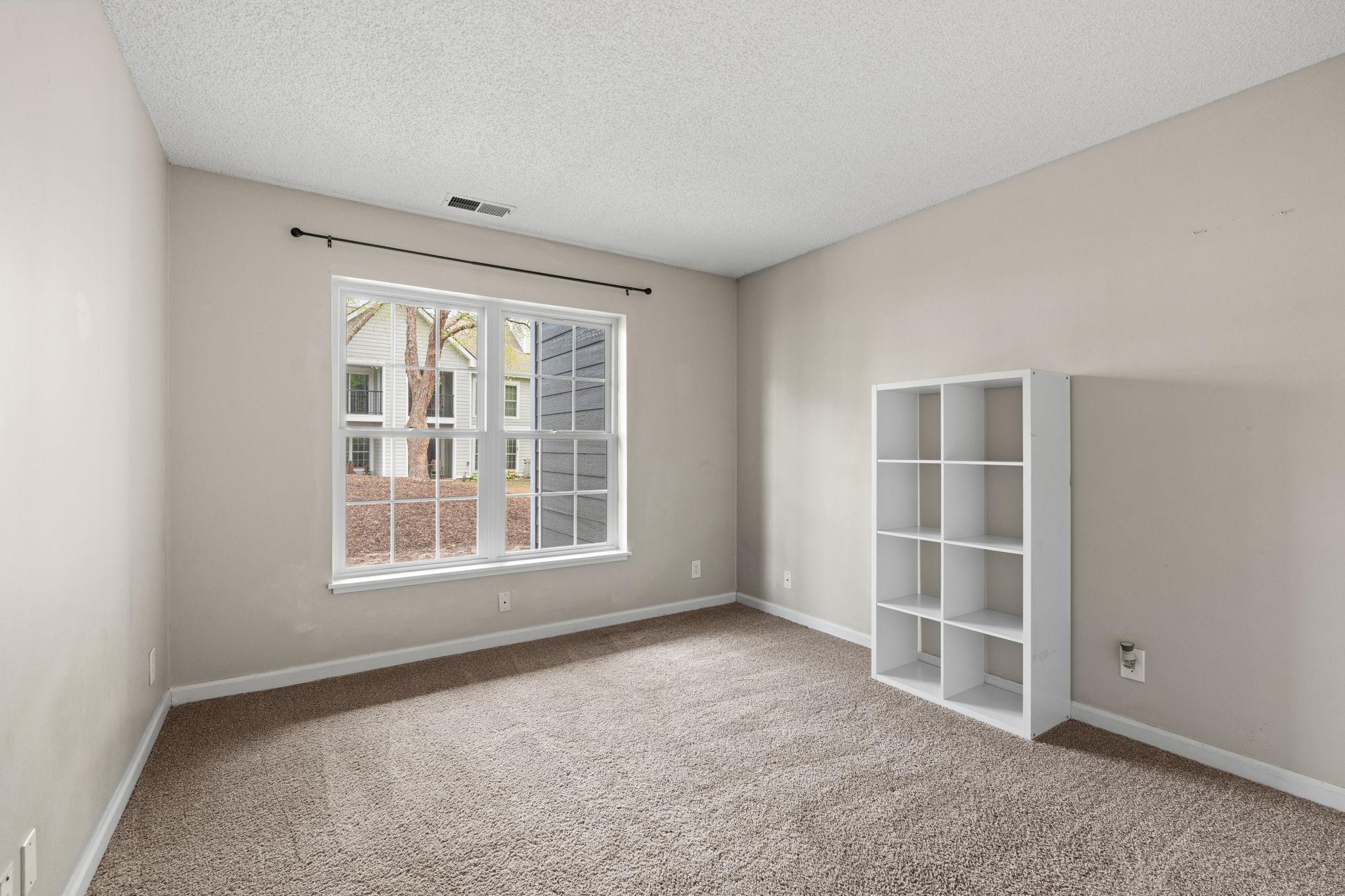 6157 Chasewood Parkway Unit: 102